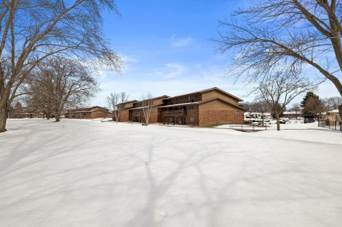 3985 84, Milwaukee WI 53228-2339 exterior