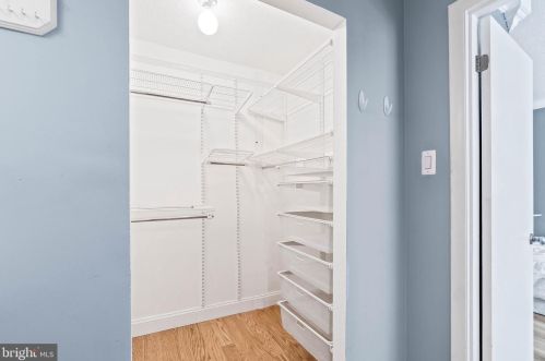 1440 N St, Washington DC  20005-2803 exterior