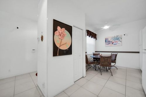 5840 Is Reach Ln, Boynton Beach FL 33437-4230 exterior