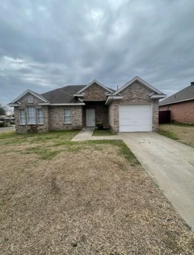 3038 Flask Dr, Dallas TX  75241-5817 exterior