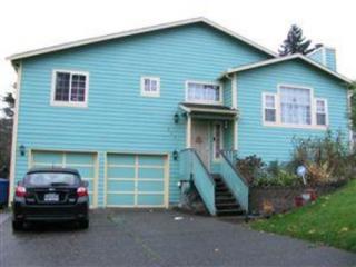 201 Powell Ave, Seattle, WA 98057-2276