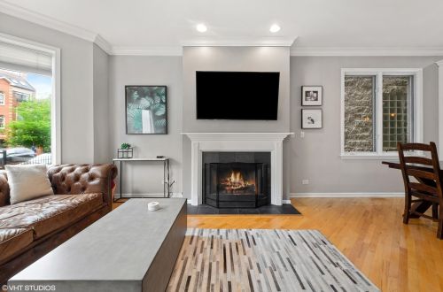 1233 Cleaver St, Chicago, IL 60642-3334