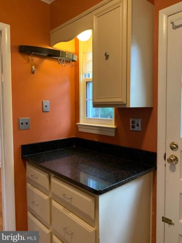 9110 Bradford Rd, Silver Spring MD  20901-4918 exterior