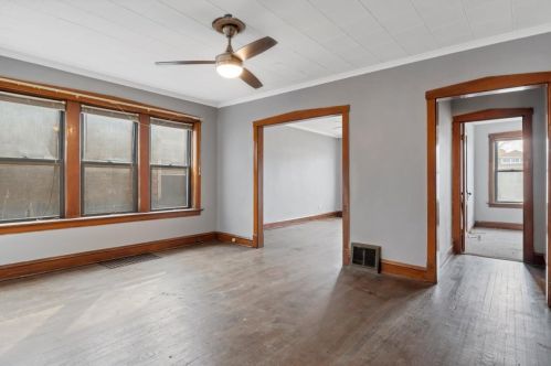 7609 Perry Ave, Chicago IL 60628-6827 exterior