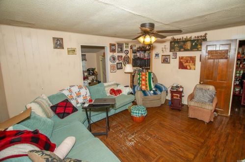 709 Elm St, Foley MO 63347-1006 exterior