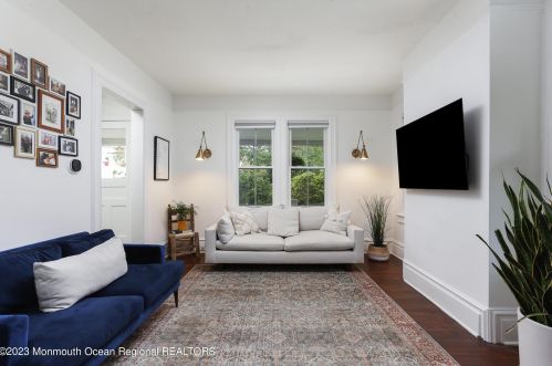 198 Monmouth Ave, Atlantic Highlands NJ  07716-2220 exterior