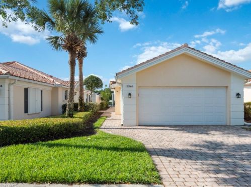 5346 Guadeloupe Way, Naples, FL 34119-9577