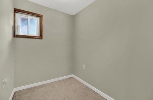 120 Longvue Dr, Pittsburgh PA 15237-2275 exterior