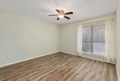 8205 Alabama Dr, Austin TX 78745-7613 exterior