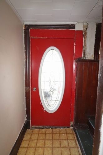 89 Main St, Ware MA 01082-1318 exterior