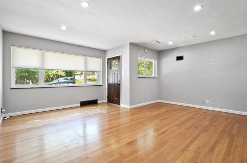 9562 Ldg Pole Ln, Saint Louis MO 63126-2160 exterior