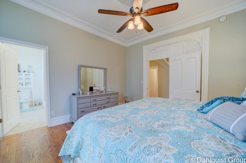 523 Clay Ave, Meskegon MI 49440-1002 exterior