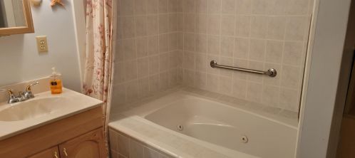 22 Side Dr, Concord NH 03301-5470 exterior