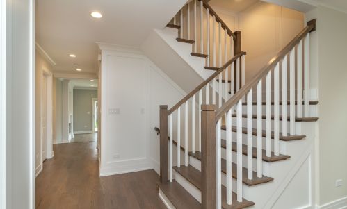 5135 Neenah Ave, Chicago IL  60656-3728 exterior