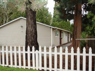 147 Lombard St, Portland, OR 97211-2215