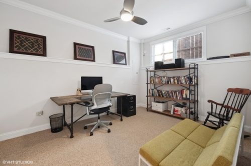 421 50 St, Chicago IL 60615-2222 exterior