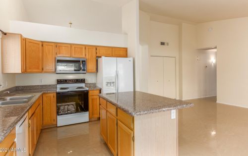 3046 Emile Zola Ave, Phoenix AZ 85032-6414 exterior