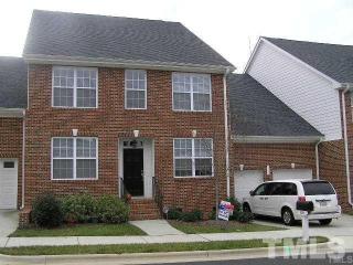 107 Alden Village Ct, Cary NC  27519-9798 exterior