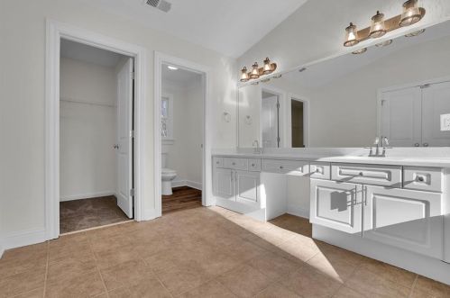 2199 Collins Dr, Atlanta GA  30318-1217 exterior