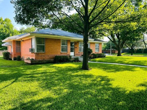 6404 Glennox Ln, Dallas TX  75214-2225 exterior