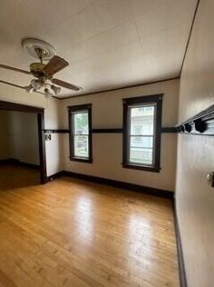 2955 California St, Milwaukee, WI 53207-2467