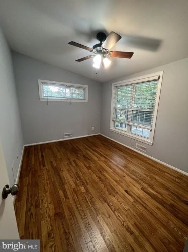 1807 Youngblood St, Mc Lean VA  22101-5244 exterior