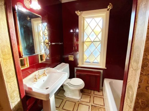 6100 Kilpatrick Ave, Chicago IL 60652-3516 exterior