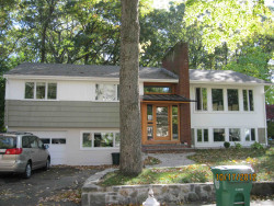 20 Dorcar Rd, Newton MA  02459 exterior