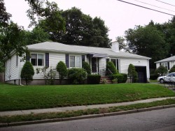 143 Truman Rd, Newton, MA 02459-2640