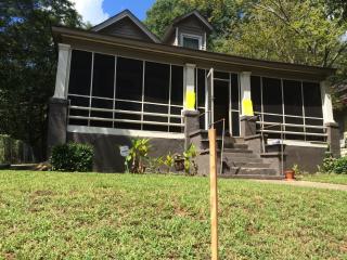 391 Monument Ave, Atlanta, GA 30316-1659