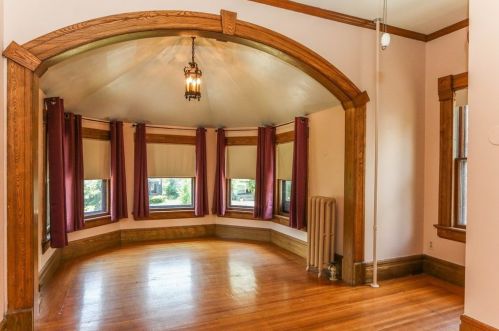 95 Dartmouth St, Springfield MA 01109-3909 exterior