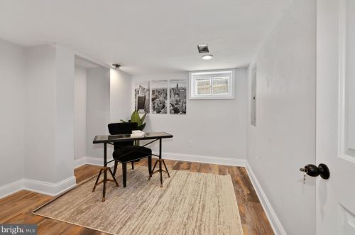 5020 Hanna Pl, Washington DC  20019-5818 exterior