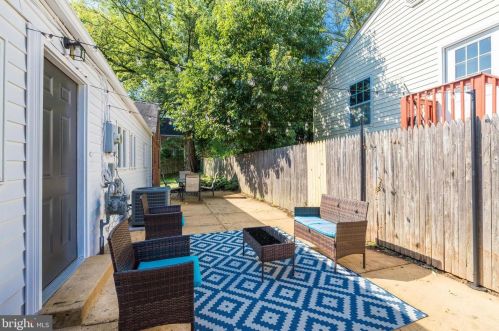 1404 Gleason St, Silver Spring MD  20902-3724 exterior