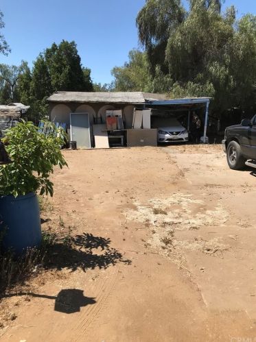 27260 Jarvis St, Perris CA 92570-8677 exterior