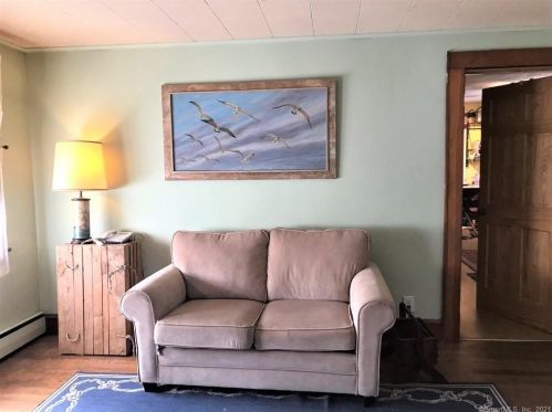 56 Derby Ave, Seymour CT 06483-3106 exterior