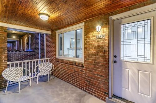 1726 Maine Ave, Pittsburgh, PA 15122-3936