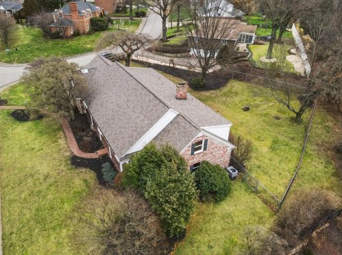 213 Harwick Dr, Pittsburgh PA  15235-5331 exterior