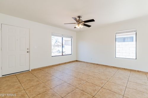 22409 31 Dr, Phoenix AZ 85041-4303 exterior