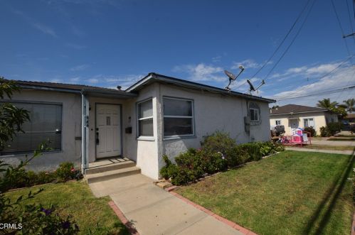 454 Hayes Ave, Oxnard, CA 93030-3679