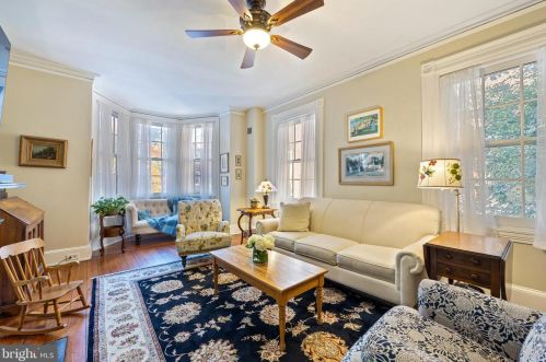 1016 Clinton St, Philadelphia PA 19107-6017 exterior