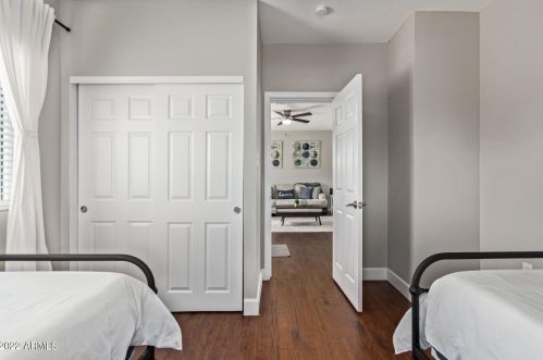 406 12th St, Phoenix AZ  85006-3405 exterior