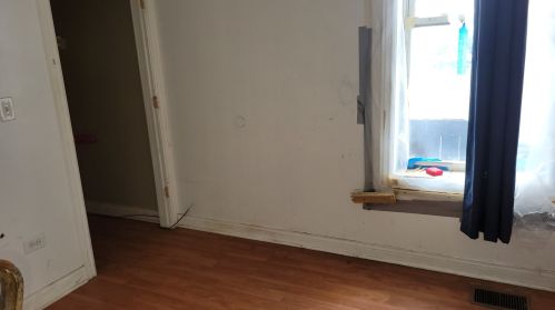 4713 Damen Ave, Chicago IL 60625-1511 exterior