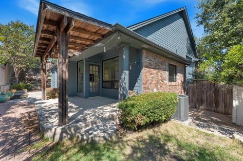 4607 Beechwood Holw, Austin TX 78731-3603 exterior