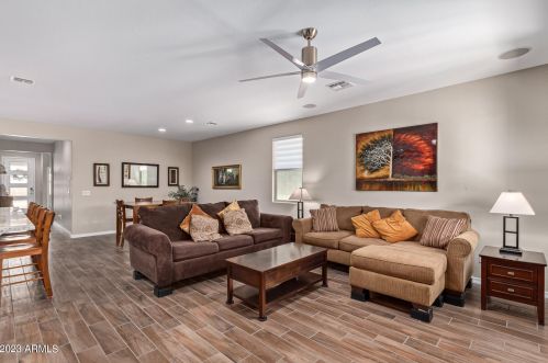 7818 23rd St, Phoenix AZ  85042 exterior