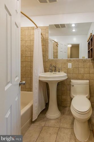 8629 Geren Rd, Silver Spring MD  20901-4328 exterior