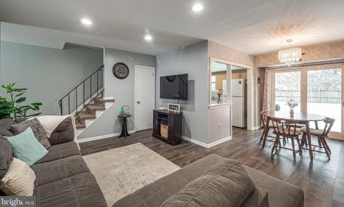 4 Orch Ct, Limerick PA 19468-2902 exterior