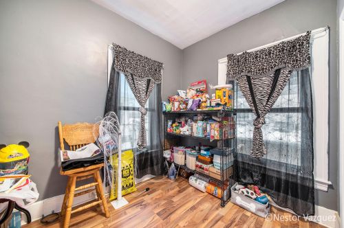 72 Andre St, Grand Rapids MI 49507-2903 exterior