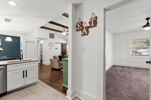 2930 Eleanor Ter, Atlanta GA  30318-6014 exterior