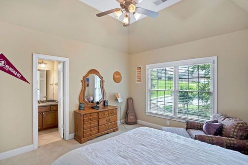 2551 Essex Ln, Atlanta GA 30331-7855 exterior