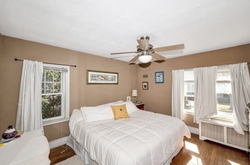 78 Nevins Ave, Springfield MA 01106-3120 exterior